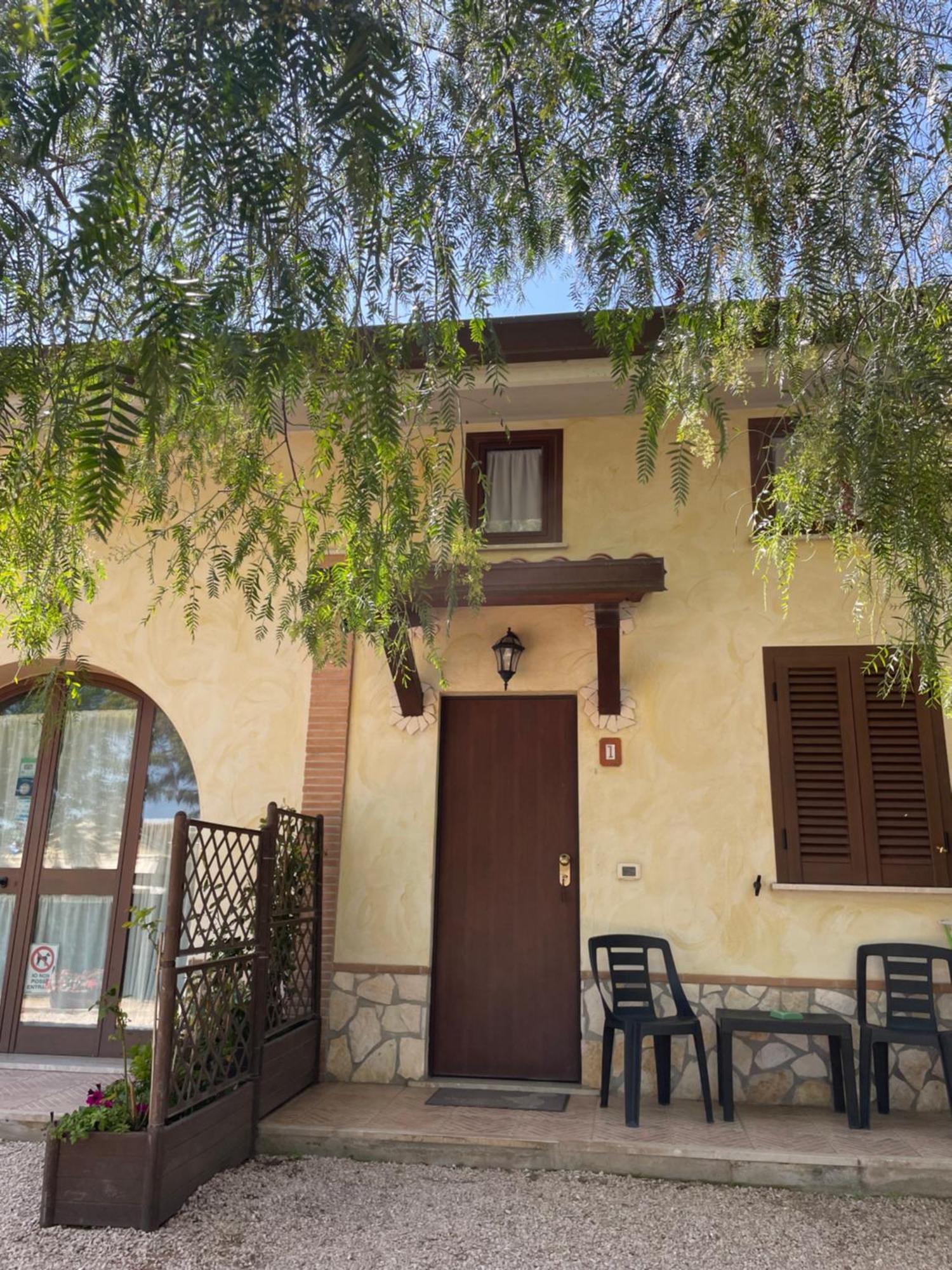 La Lestra Villa Сан Феличе Чирчео Екстериор снимка